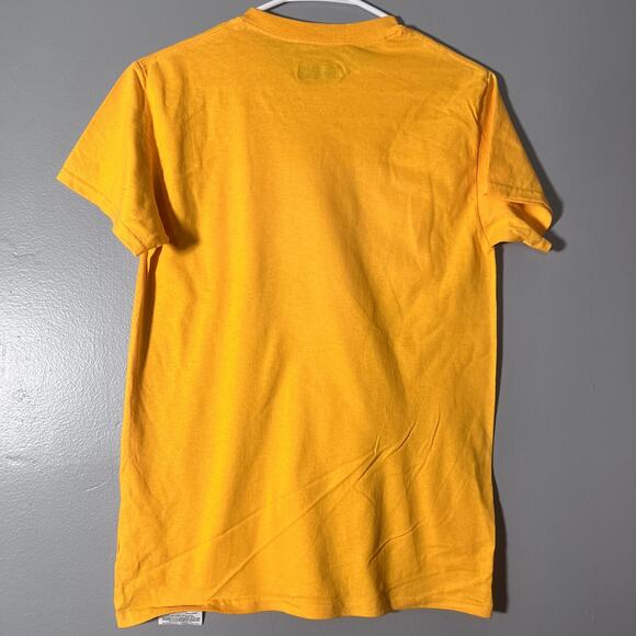 Green Bay Packers T-Shirt Men’s S NFL Team Apparel Yellow Graphic Tee - Picture 2 of 8